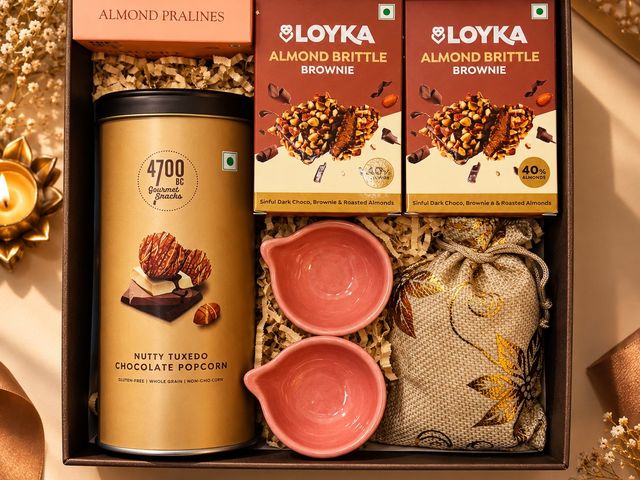 Cocoa Luxe – corporate Diwali gift hamper by SarvannaGifts